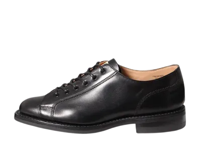 Tricker's M6474 "Black Box Calf" (Dainite Sole)