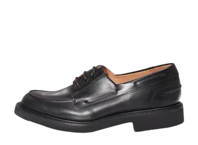 Tricker's M8379 Cowes "Black Calf" (Gumlite Sole)