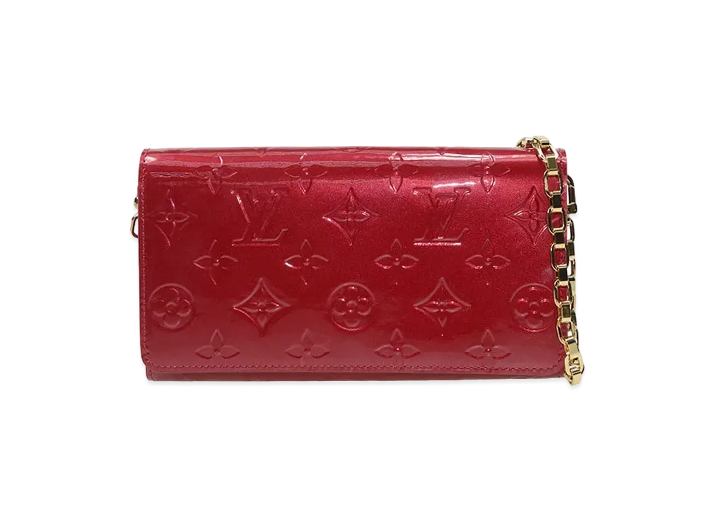 Louis Vuitton Sarah Wallet Chain Vernis "Pomme d'Amour"