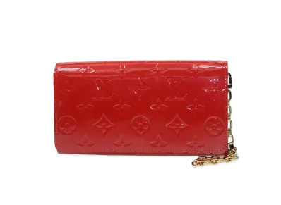 Louis Vuitton Sarah Wallet Chain Vernis "Cerise"