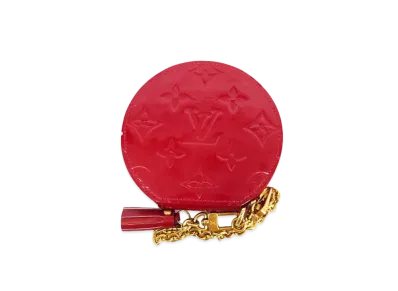 Louis Vuitton Chapeau Coin Purse Vernis "Pomme d'Amour"