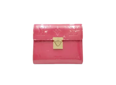 Louis Vuitton Koala Wallet Vernis "Framboise"