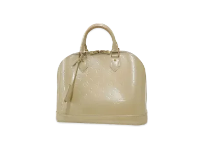Louis Vuitton Alma PM Monogram Vernis "Blanc Corail"