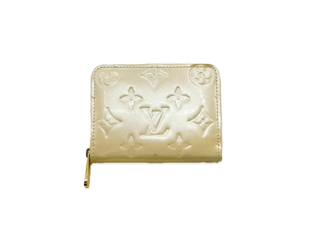 Louis Vuitton Zippy Coin Purse Vernis "Blanc Corail"