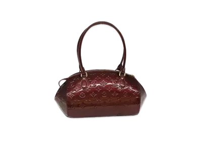 Louis Vuitton Sherwood PM Monogram Vernis "Rouge Fauviste"
