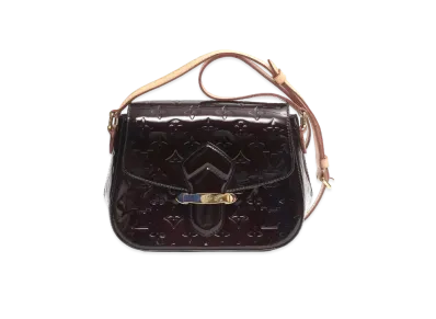 Louis Vuitton Bellflower PM Monogram Vernis "Amarant"