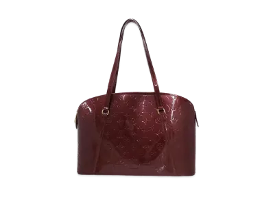 Louis Vuitton Avalon Zip Monogram Vernis "Rouge Fauviste"