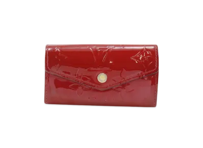 Louis Vuitton 4 Key Holder Monogram Vernis "Pomme d'Amour"