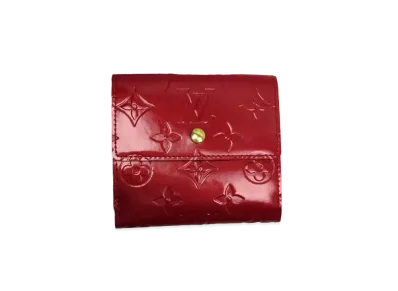 Louis Vuitton Bie Cartescredit Coin Purse Vernis "Pomme d'Amour"