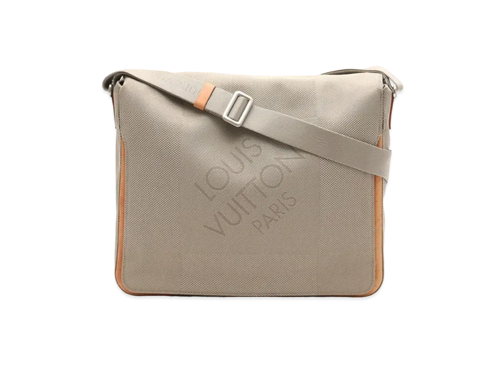 Louis Vuitton Messager Damier Geant "Tail"