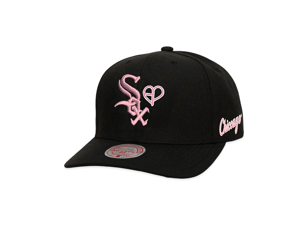 Mitchell & Ness x BLACKPINK White Sox Snapback "Black"