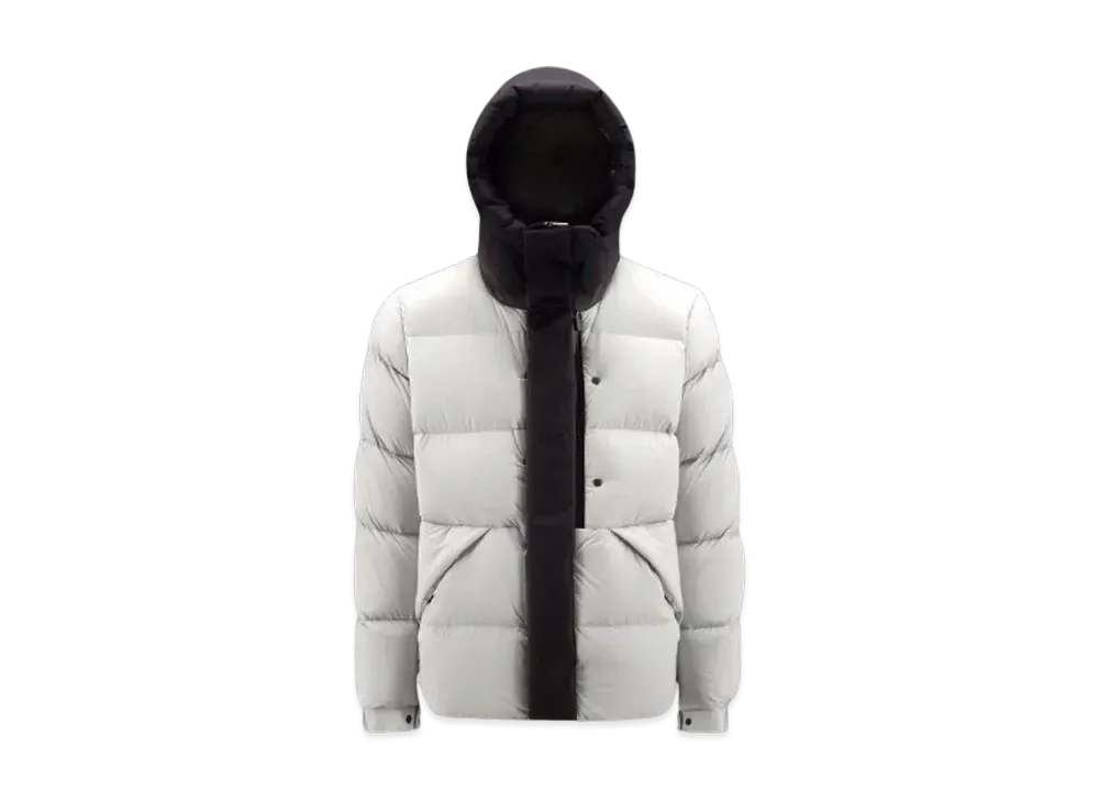 MONCLER Madeira Short Down Jacket "Light Gray"