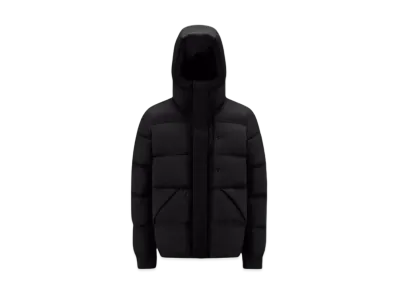MONCLER Madeira Short Down Jacket "Black"