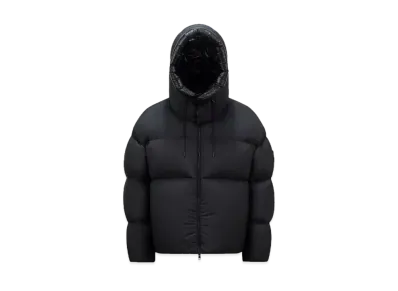 MONCLER x Roc Nation Designed By Jay-Z Antila Short Down Jacket "Black"