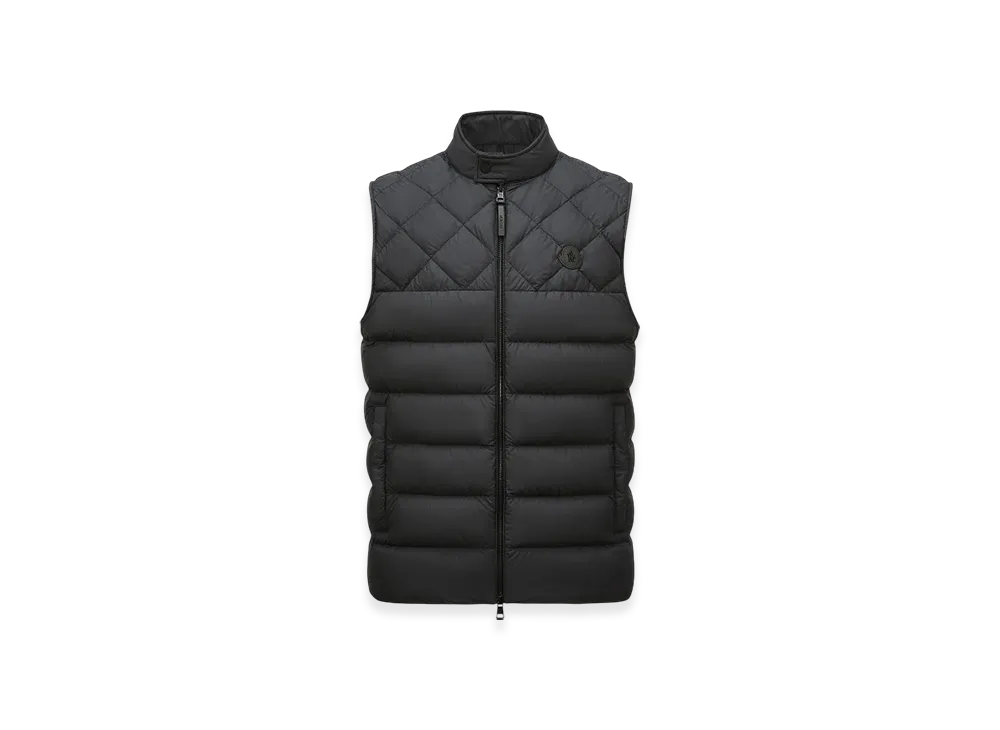 MONCLER Arcalod Diamond-Quilted Down Gilet "Black"