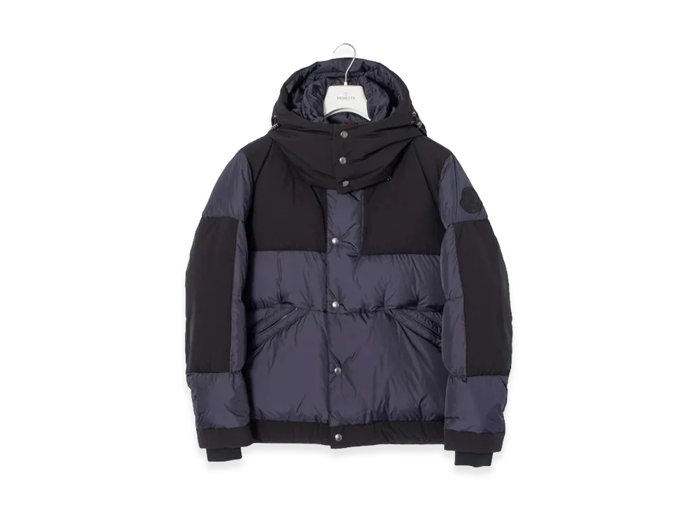 MONCLER Down Jacket "Navy"