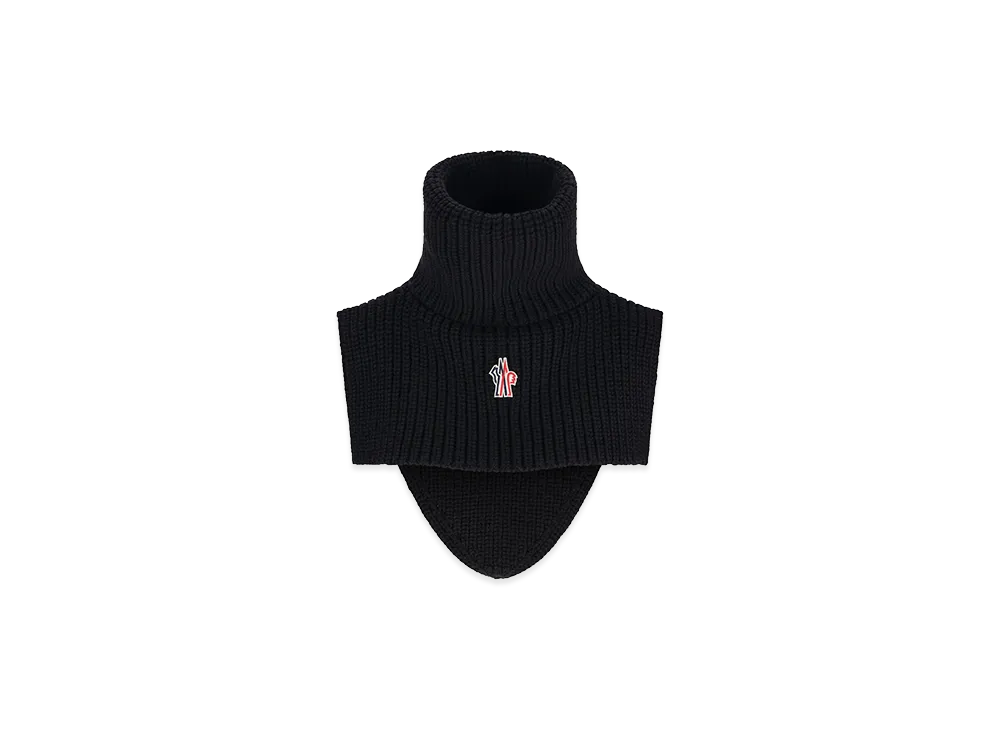 MONCLER Women's Grenoble Scarfs "Black"