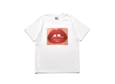 MINEDENIM Carlijn Jacobs x Stie-lo Lips Tee "White"