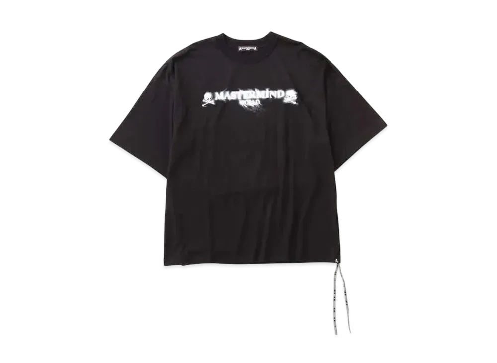 mastermind WORLD Boxy Sand Logo Tee "Black"