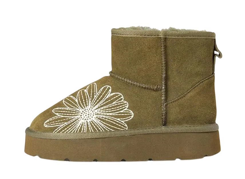 Mardi Mercredi Classique Ugg Boots "Khaki"