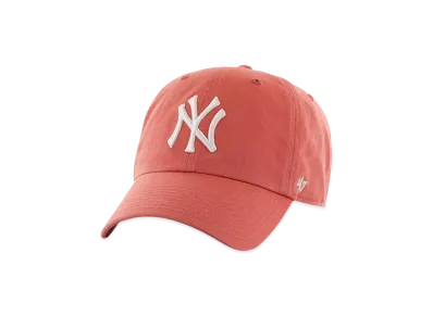 47 LA Kids Clean Up "Yankees Island Red"