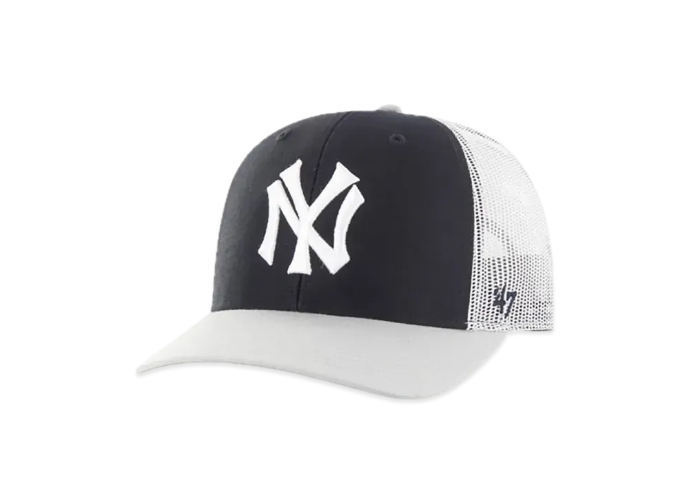 47 Trucker Side Note "Yankees"