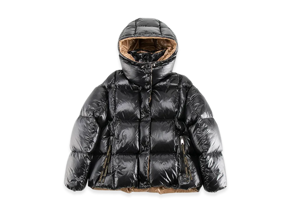 Moncler Women's Parana Short Down Jacket "Black"