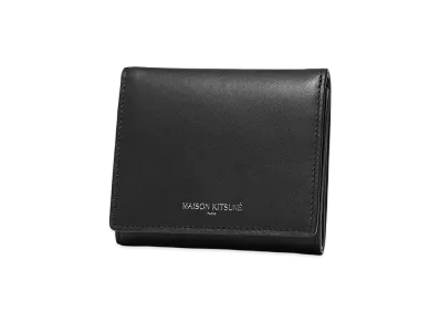 Maison Kitsune Trifold Wallet "Black"