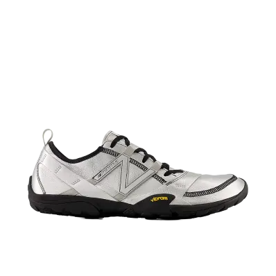 New Balance MT10 "Light Silver Metallic/Black"