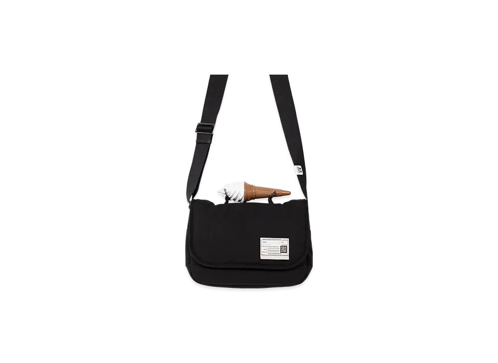 Maison MIHARA YASUHIRO "Toy" Soft Serve Handle Shoulder Bag "Black"