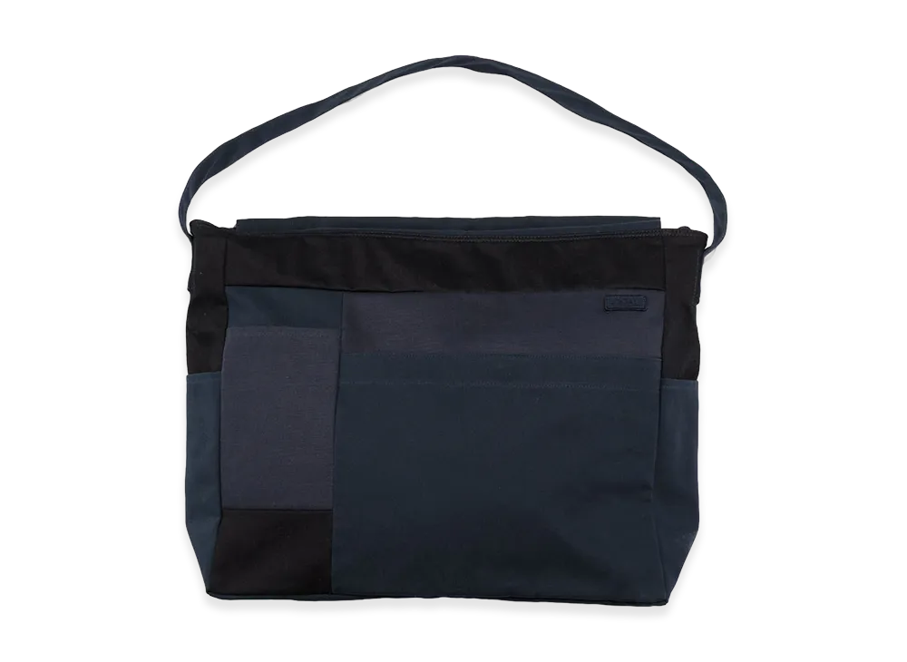 nanamica Cotton Canvas Shoulder Bag "Navy"