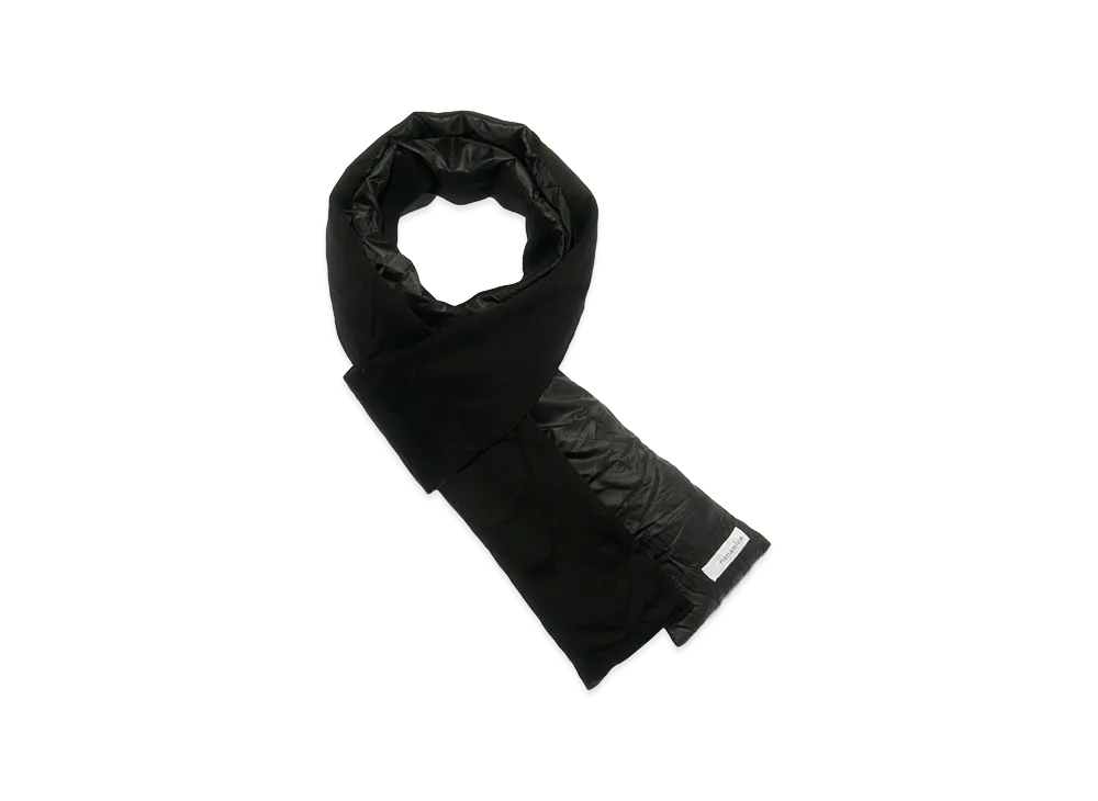 nanamica Down Muffler "Black"
