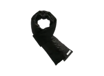 nanamica Down Muffler "Black"