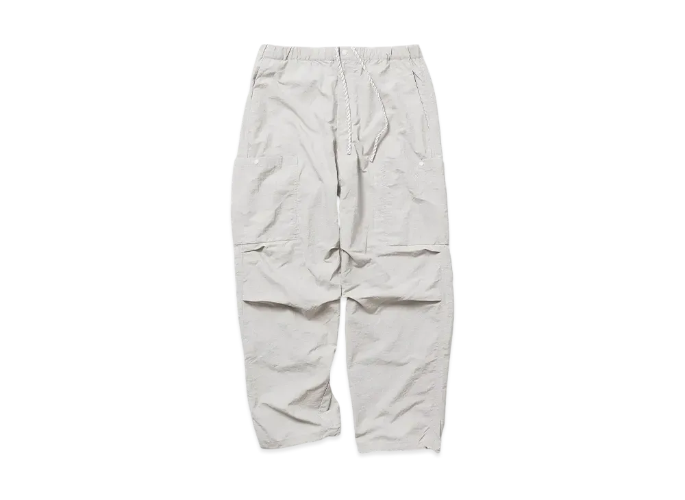 NANGA Nylon Tusser Cargo Pants(Men) "Ivory"