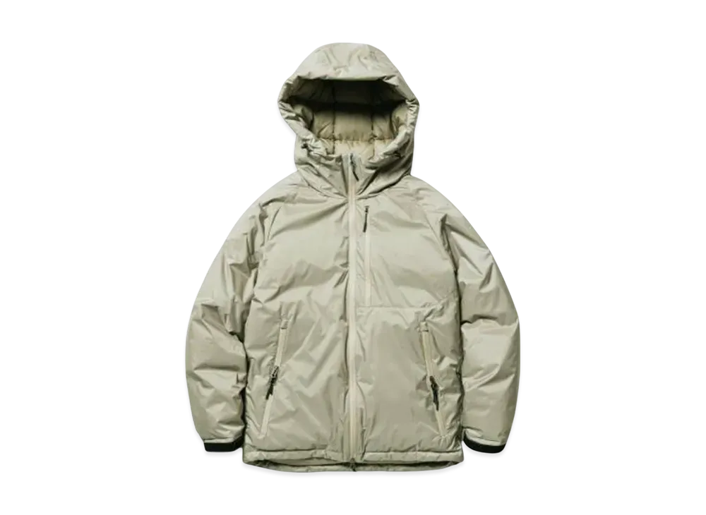 NANGA Outer Aurora Light Down Jacket "Beige"