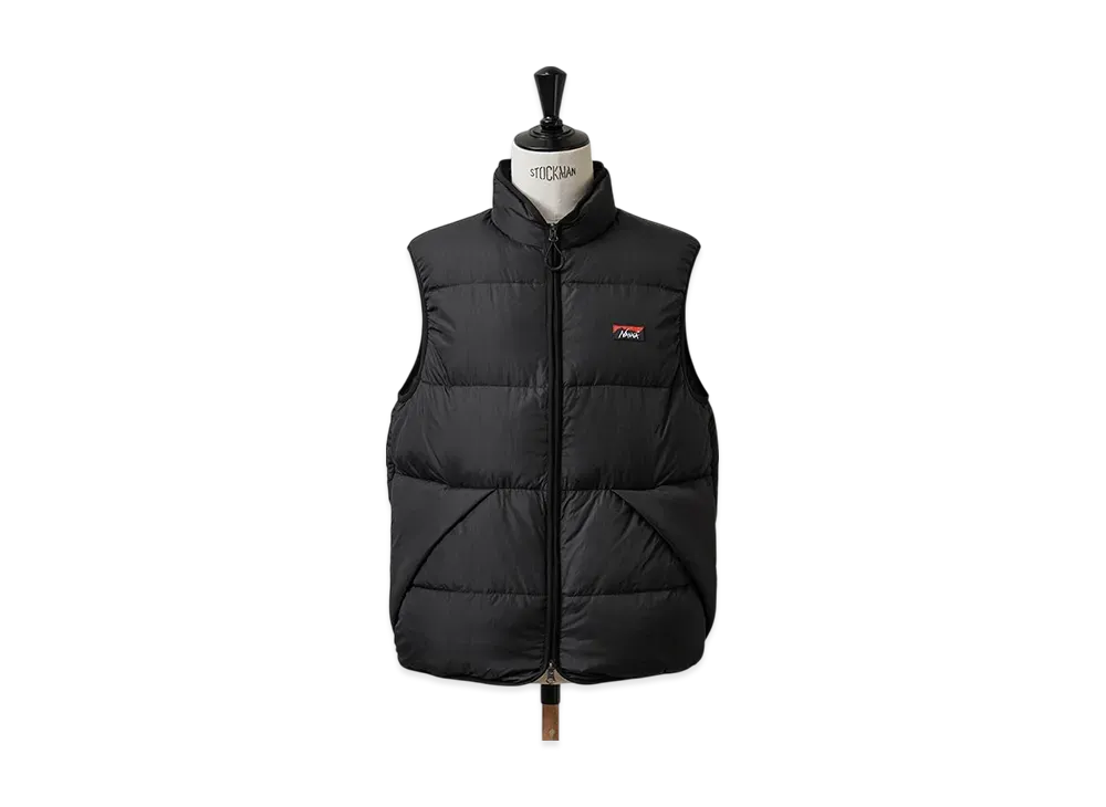 NANGA Light Weight Playland DownVest Made In Japan "Black"