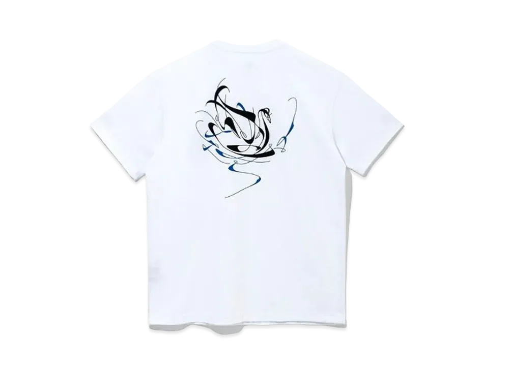 NEW ERA BTS x MLB Black Swan New York Yankees Performance Tee "White"