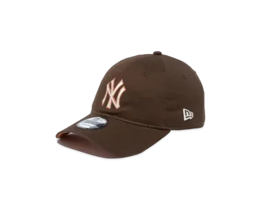 NEW ERA St. Valentine's Day Brown Undervisor New York Yankees 9Twenty "Walnut"