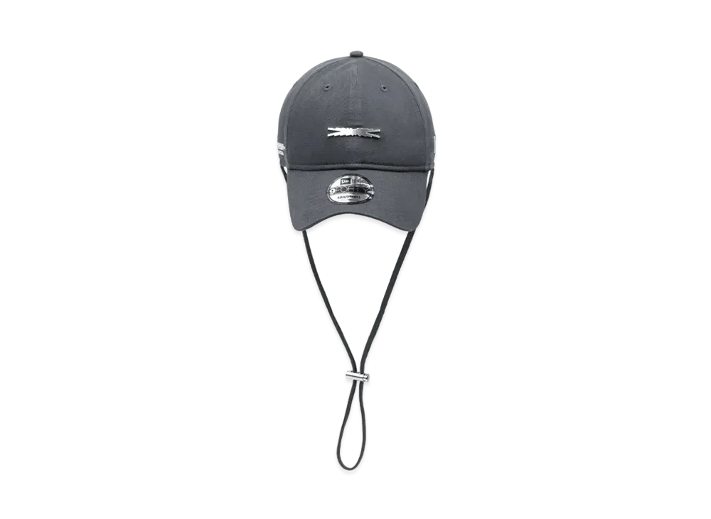 NEW ERA x LE SSERAFIM Metal Ball Cap 9FORTY "Graphite"