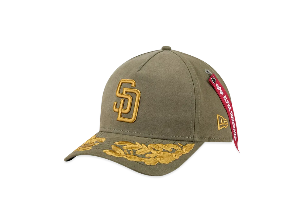 NEW ERA x MLB x Alpha Industries 9FORTY M-Crown A-Frame San Diego Padres "Olive"