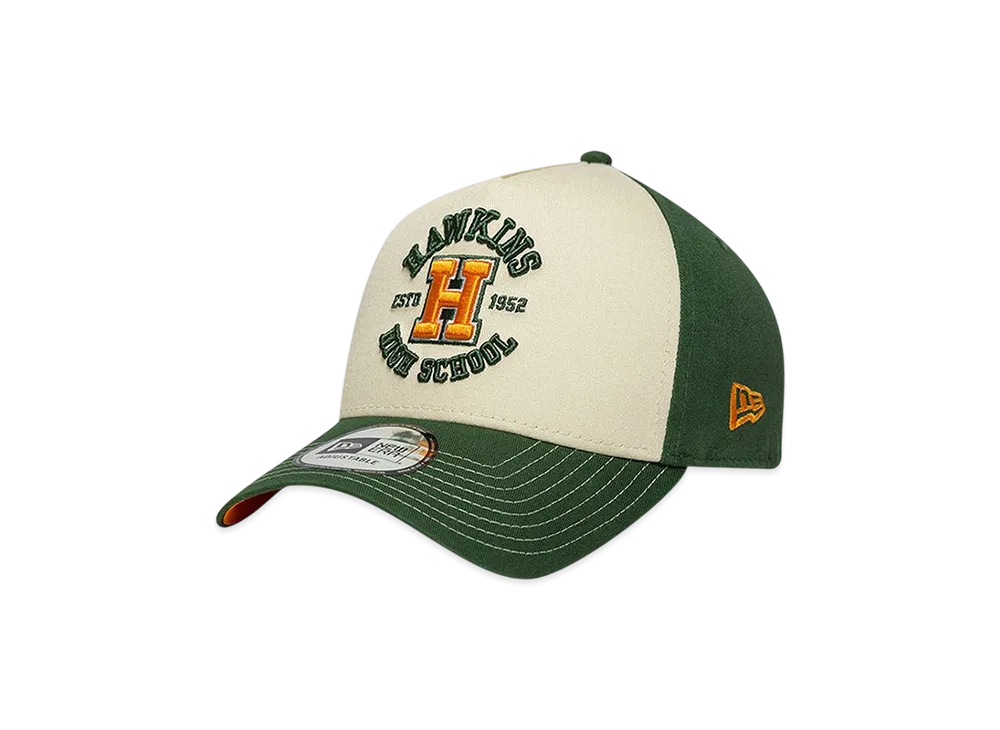 NEW ERA x Netflix Stranger Things 9Forty A-Frame "Off-White/Moss Green"