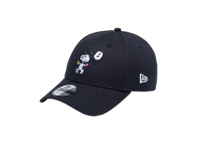 NEW ERA x PEANUTS 9Forty Easter Snoopy "Faded Black"