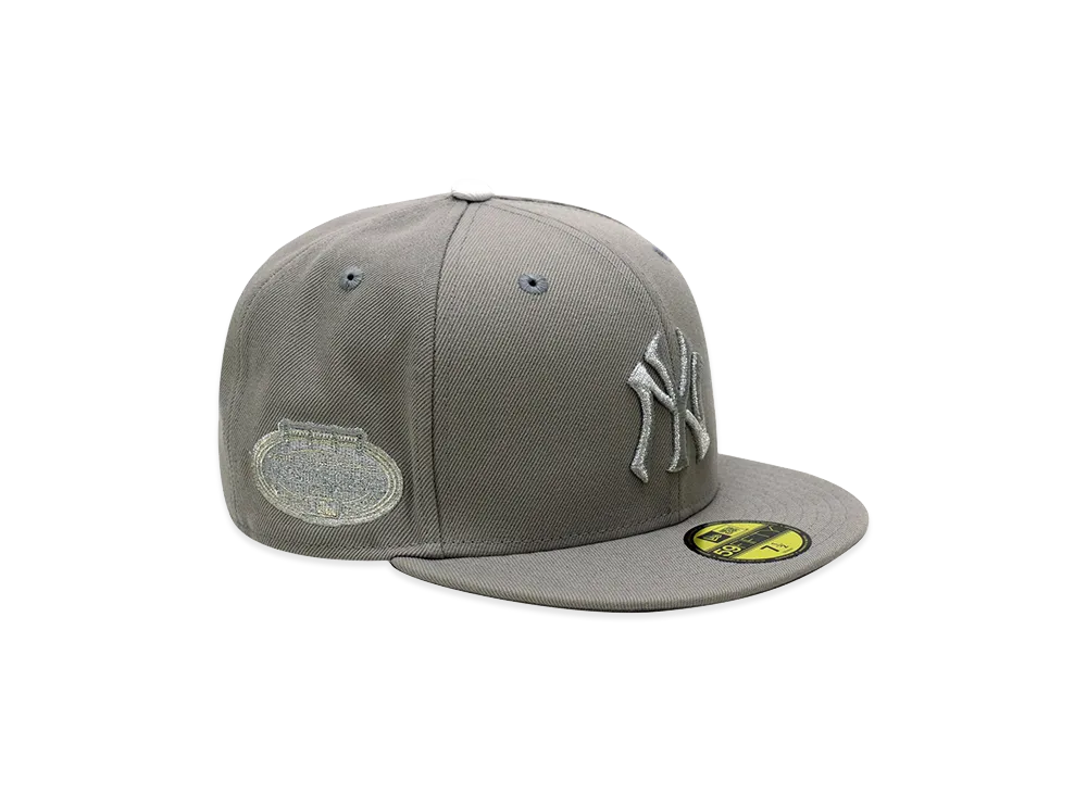 NEW ERA x THE CAP 59Fifty Just Holiday New York Yankees "Gray"