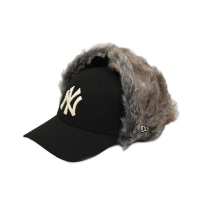 NEW ERA x THE CAP 9FORTY DOG EAR HIGH TURN New York Yankees Black "Black"