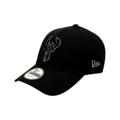 NEW ERA x THE CAP 9Forty National Basketball Association Milwaukee Bucks "Black"