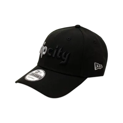 NEW ERA x THE CAP 9Forty National Basketball Association Portland Trail Blazers "Black"