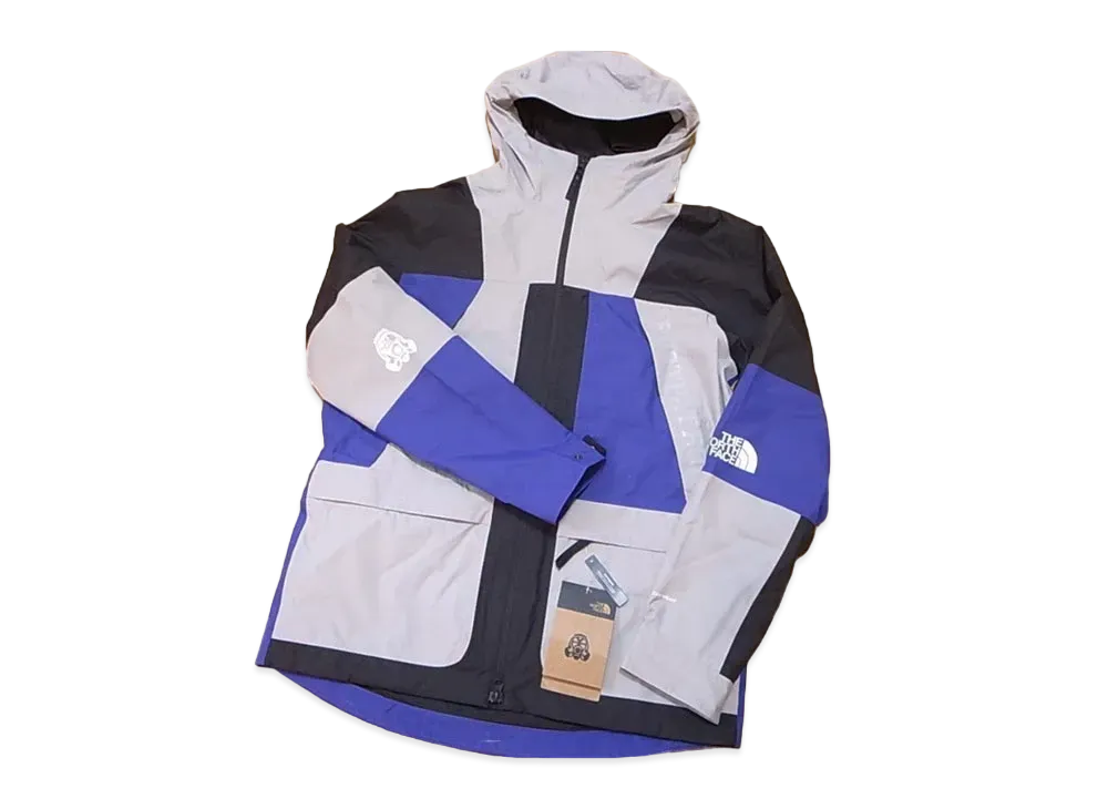 The North Face x Footpatrol Mountain Light Jacket "Black/Deep Blue" (NF0A3S3K6SF)