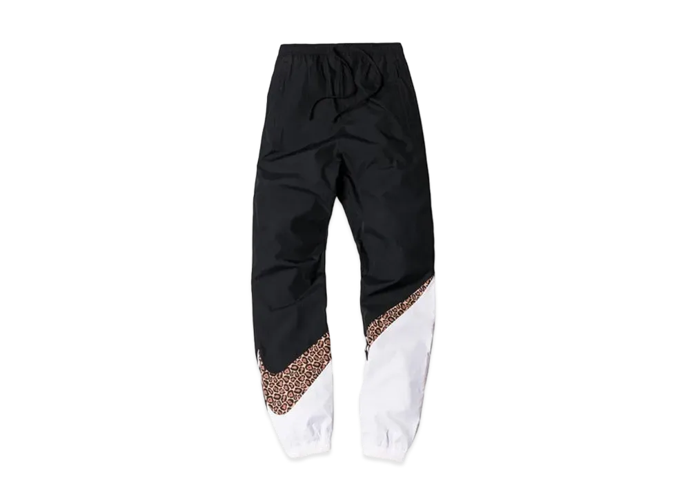 Nike x Kith Big Swoosh Pants "White" AH8744-010