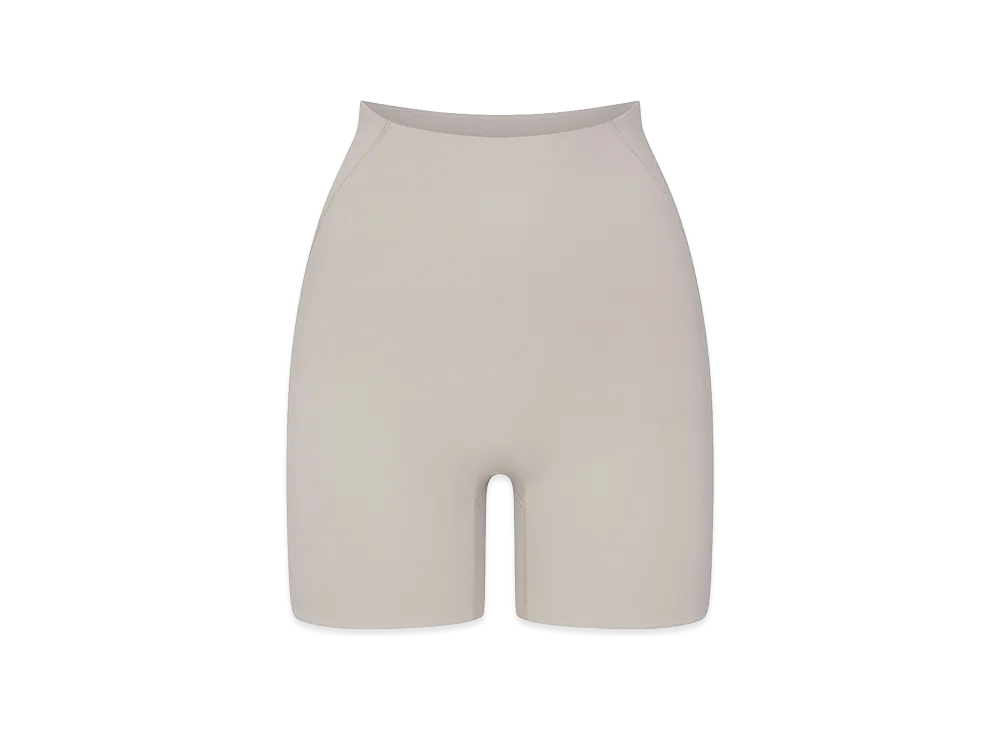 Nike x SKIMS Women's 5" Biker Short "Linen"