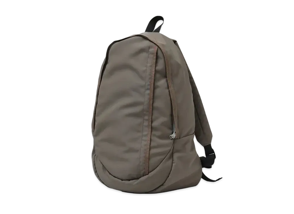 ノンネイティブ　リュック　カーキ nonnative Explorer Backpack Nylon Oxford 